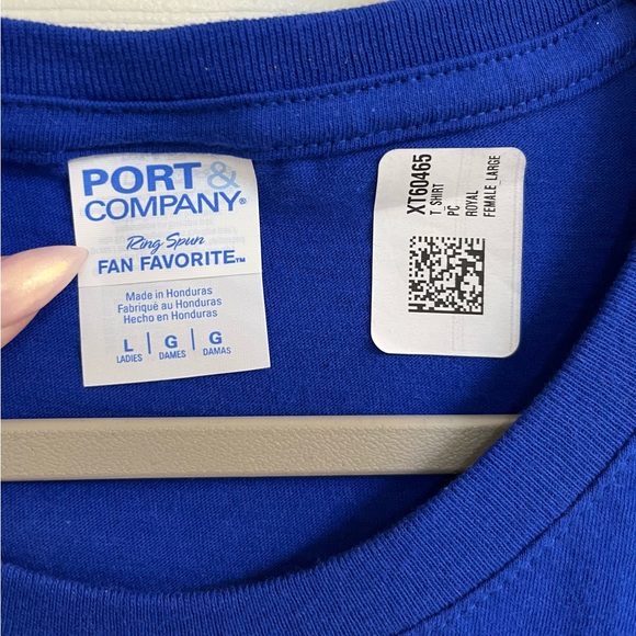 New Senior Soccer Mom Tee T-Shirt 2023, Sz L - Picture 3 of 3